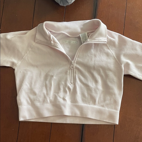 Forever 21 Light Pink Ribbed Quarter-Zip Crop Top - Picture 4 of 4